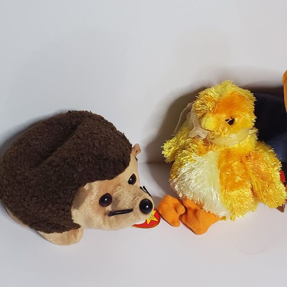 Beanie Babies All With Tags Lot Of 4 Swampy, Chickie, Prickles, Scoop - Picture 2 of 10